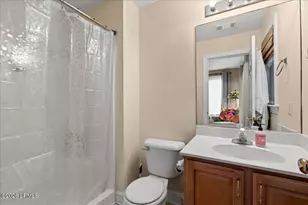 137 Ceasar Pl, Hilton Head, SC 29926 - Photo 25