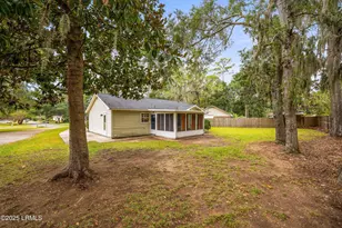 28 Ridenour Pl, Port Royal, SC 29935 - Photo 39