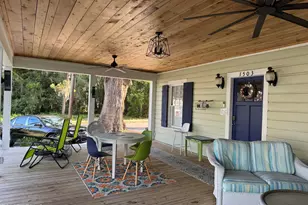 1503 Paris Ave, Port Royal, SC 29935 - Photo 9