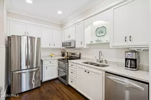 895 Ribaut Rd, Beaufort, SC 29902 - Photo 7