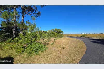 121 Harbour Key Drive, Saint Helena Island, SC 29920 - Photo 7