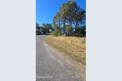 121 Harbour Key Drive, Saint Helena Island, SC 29920 - Photo 9