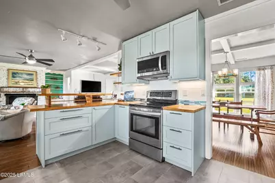 5957 Pleasant Farm Drive, Beaufort, SC 29906 - Photo 15