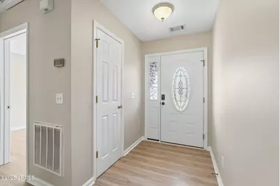 37 Star Magnolia Drive, Beaufort, SC 29907 - Photo 9