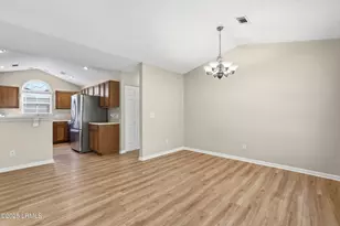 37 Star Magnolia Dr, Beaufort, SC 29907 - Photo 15