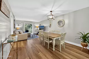 34 S Forest Beach Dr, Hilton Head Island, SC 29928 - Photo 13