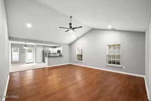 30 Shadow Moss Dr, Beaufort, SC 29906 - Photo 5