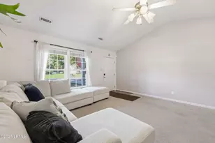 9 Spanish Moss Dr, Beaufort, SC 29907 - Photo 7