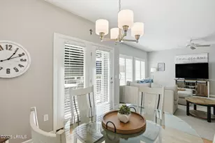 19 Wimbledon Ct, Hilton Head Island, SC 29928 - Photo 17