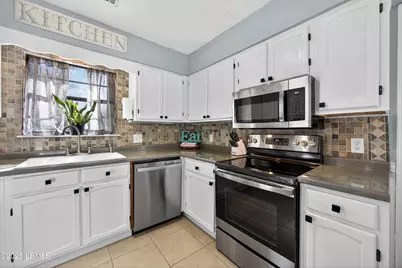 3057 Huron Drive, Beaufort, SC 29902 - Photo 17