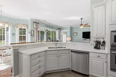 69 Glencairn Avenue, Bluffton, SC 29910 - Photo 11