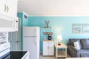 40 Folly Field Rd, Hilton Head, SC 29928 - Photo 9