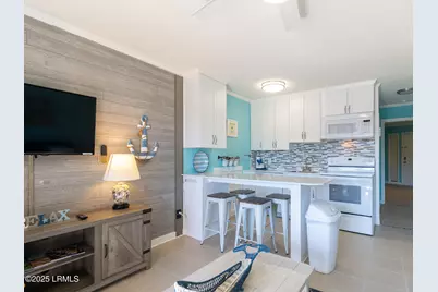 40 Folly Field Road #246c, Hilton Head, SC 29928 - Photo 13