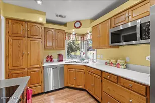 31 Chesterfield Lake Dr, Beaufort, SC 29906 - Photo 21