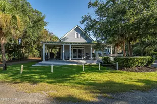8 Battery Point Ln, Beaufort, SC 29902 - Photo 51