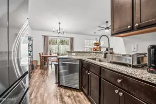 28 Brindlewood Dr, Beaufort, SC 29907 - Photo 11