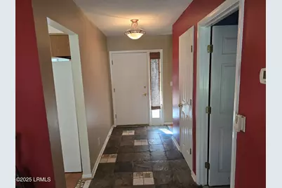 18 Middle Road, Beaufort, SC 29907 - Photo 7