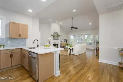 8 River Drive, Lady's Island, SC 29907 - Photo 17