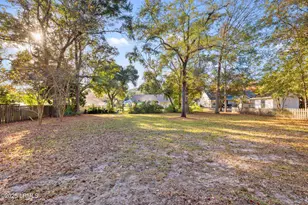36 Le Moyne Dr, Beaufort, SC 29907 - Photo 17