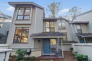 17 Lake Forest Dr, Hilton Head Island, SC 29928 - Photo 3