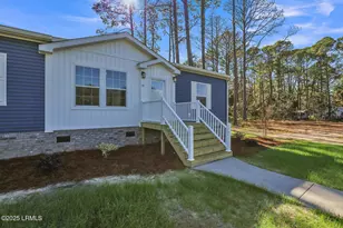 15 Vine St, Hilton Head Island, SC 29926 - Photo 7