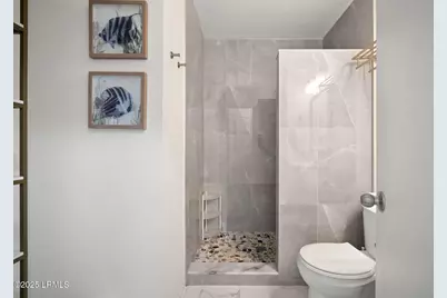 40 Folly Field Road #205b, Hilton Head, SC 29928 - Photo 5