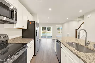 108 Pebble Circle, Ridgeland, SC 29936 - Photo 3