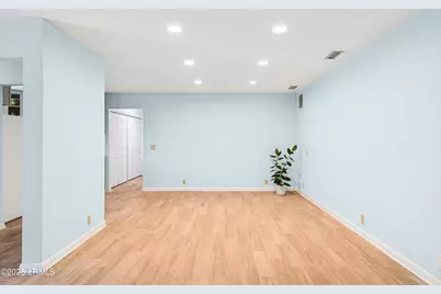 29 Oleander Street, Hilton Head, SC 29928 - Photo 17