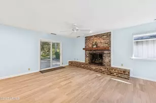 29 Oleander St, Hilton Head, SC 29928 - Photo 11