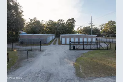 1827 Ribaut Road, Port Royal, SC 29935 - Photo 9