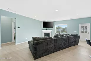 9 Toxaway Ln, Beaufort, SC 29906 - Photo 9