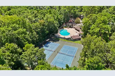 96 Mathews Drive #186, Hilton Head Island, SC 29926 - Photo 47