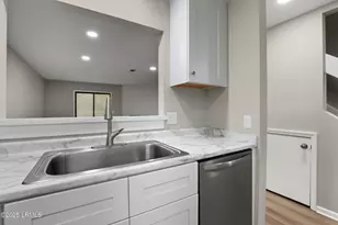 96 Mathews Dr, Hilton Head Island, SC 29926 - Photo 19