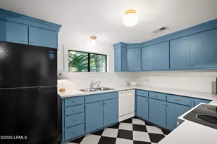 402 Wilmington St, Beaufort, SC 29902 - Photo 13