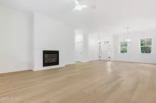 23 Thomas Sumter St, Beaufort, SC 29907 - Photo 9