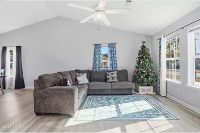 43 Southern Magnolia Drive, Beaufort, SC 29907 - Photo 5