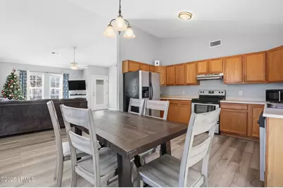 43 Southern Magnolia Drive, Beaufort, SC 29907 - Photo 3