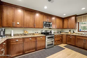 561 Remora Dr, Ladys Island, SC 29920 - Photo 5