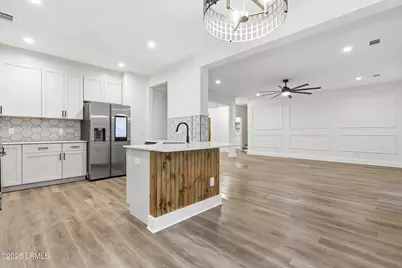 579 Sams Point Road, Beaufort, SC 29907 - Photo 11