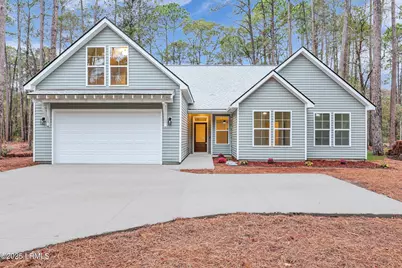 579 Sams Point Road, Beaufort, SC 29907 - Photo 1