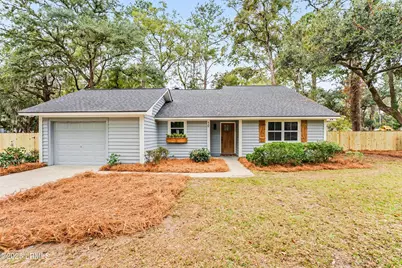 10 Chesterfield Lake Drive, Beaufort, SC 29906 - Photo 1