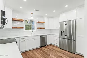 10 Chesterfield Lake Dr, Beaufort, SC 29906 - Photo 7