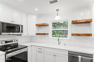 10 Chesterfield Lake Dr, Beaufort, SC 29906 - Photo 11