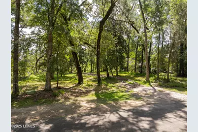 208 Bull Point Drive, Seabrook, SC 29940 - Photo 7