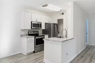 897 Fording Island Rd, Bluffton, SC 29910 - Photo 9