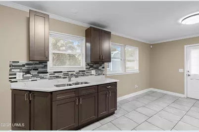 257 Shanklin Road, Beaufort, SC 29906 - Photo 13