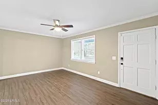 257 Shanklin Rd, Beaufort, SC 29906 - Photo 7