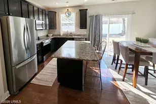 19 St James Cir, Beaufort, SC 29907 - Photo 7