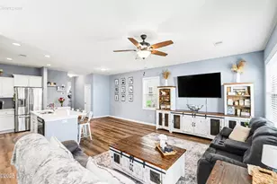 2710 Bluestem Dr, Beaufort, SC 29902 - Photo 5