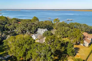 210 Old Plantation Dr W, Beaufort, SC 29907 - Photo 71